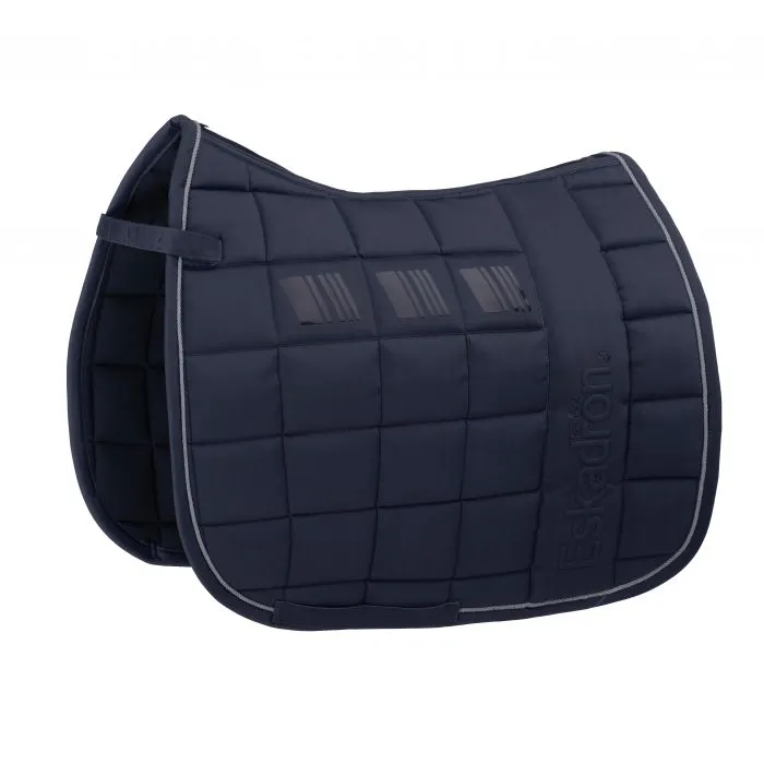 Eskadron SS'20 Reflexx Big Square Softshell Navy zadeldek
